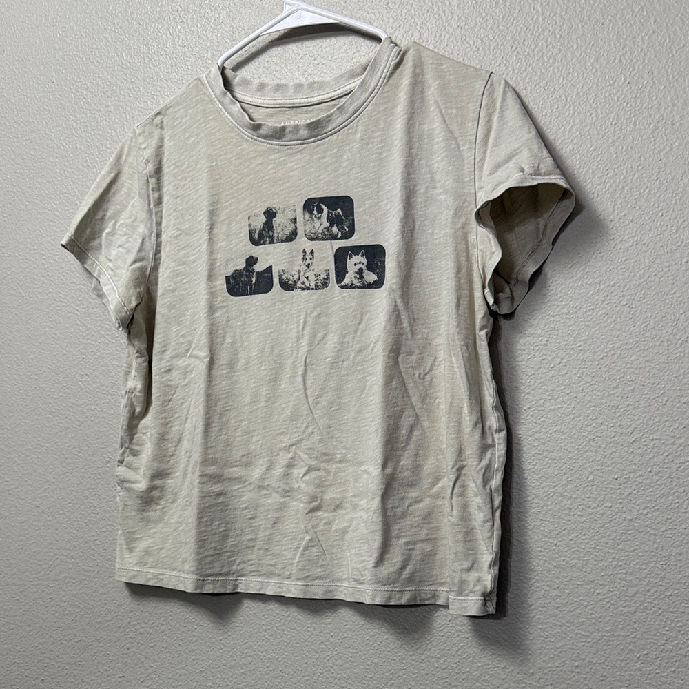 American Eagle Crop Tee with Dogs Graphic